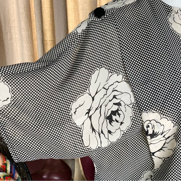 80s Checkerboard Floral Blouse - Picture 2 of 8